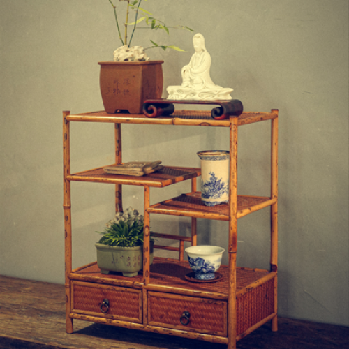 Tủ trúc hoa mai, một sản phẩm decor thủ công cao cấp, phù hợp cho không gian trà thất, phòng khách
